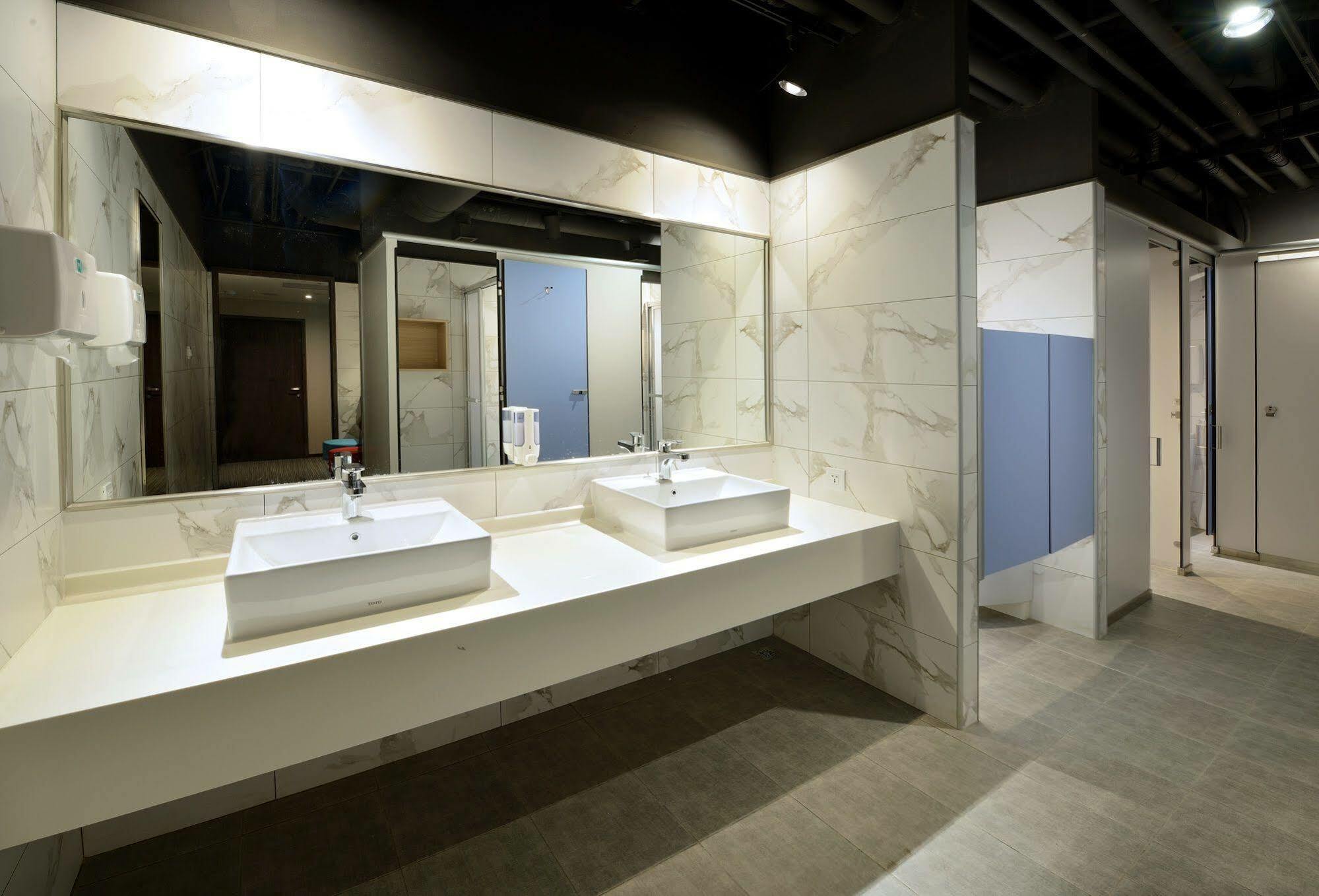 Park City Inn & Hostel Yonghe Eksteriør bilde
