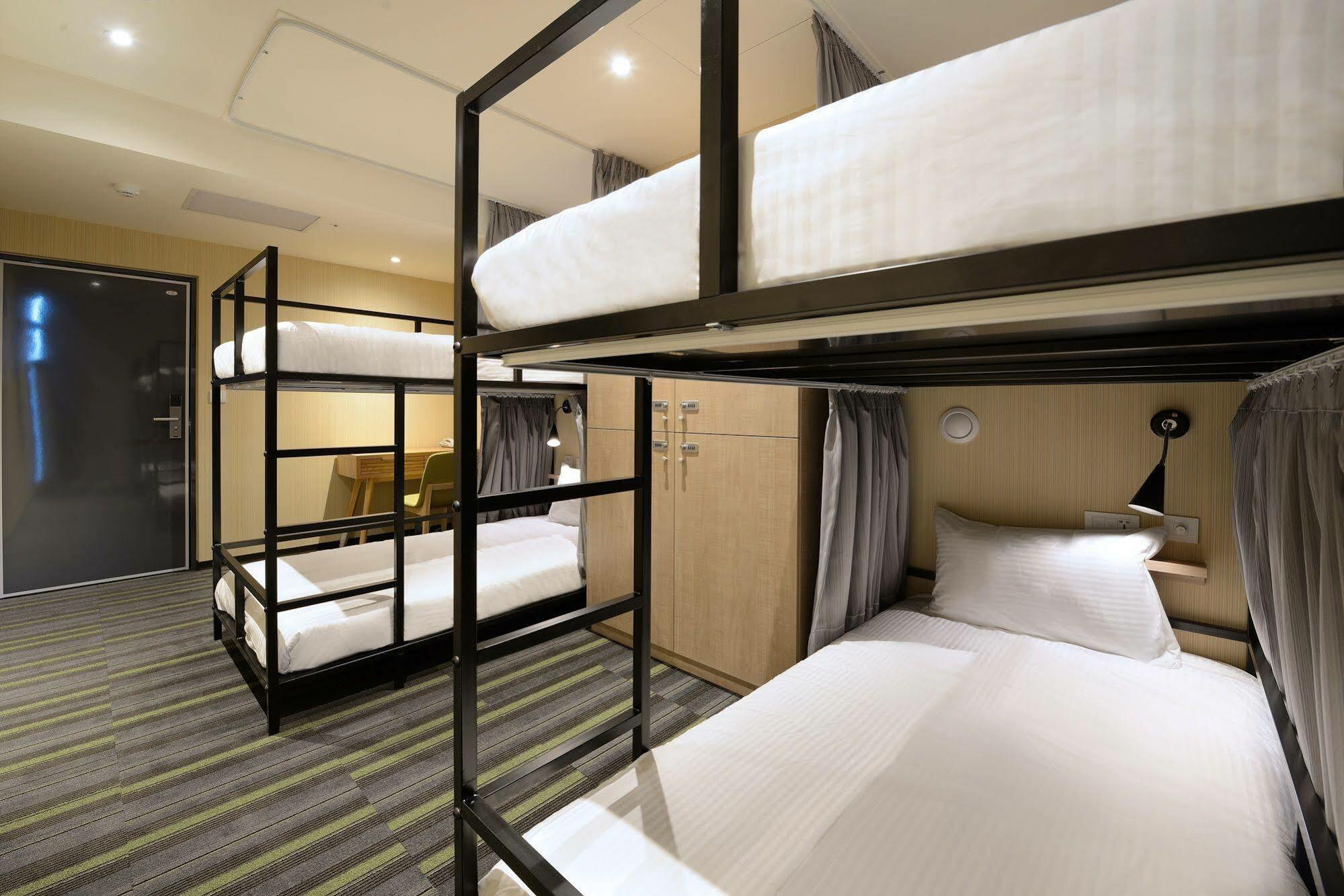 Park City Inn & Hostel Yonghe Eksteriør bilde