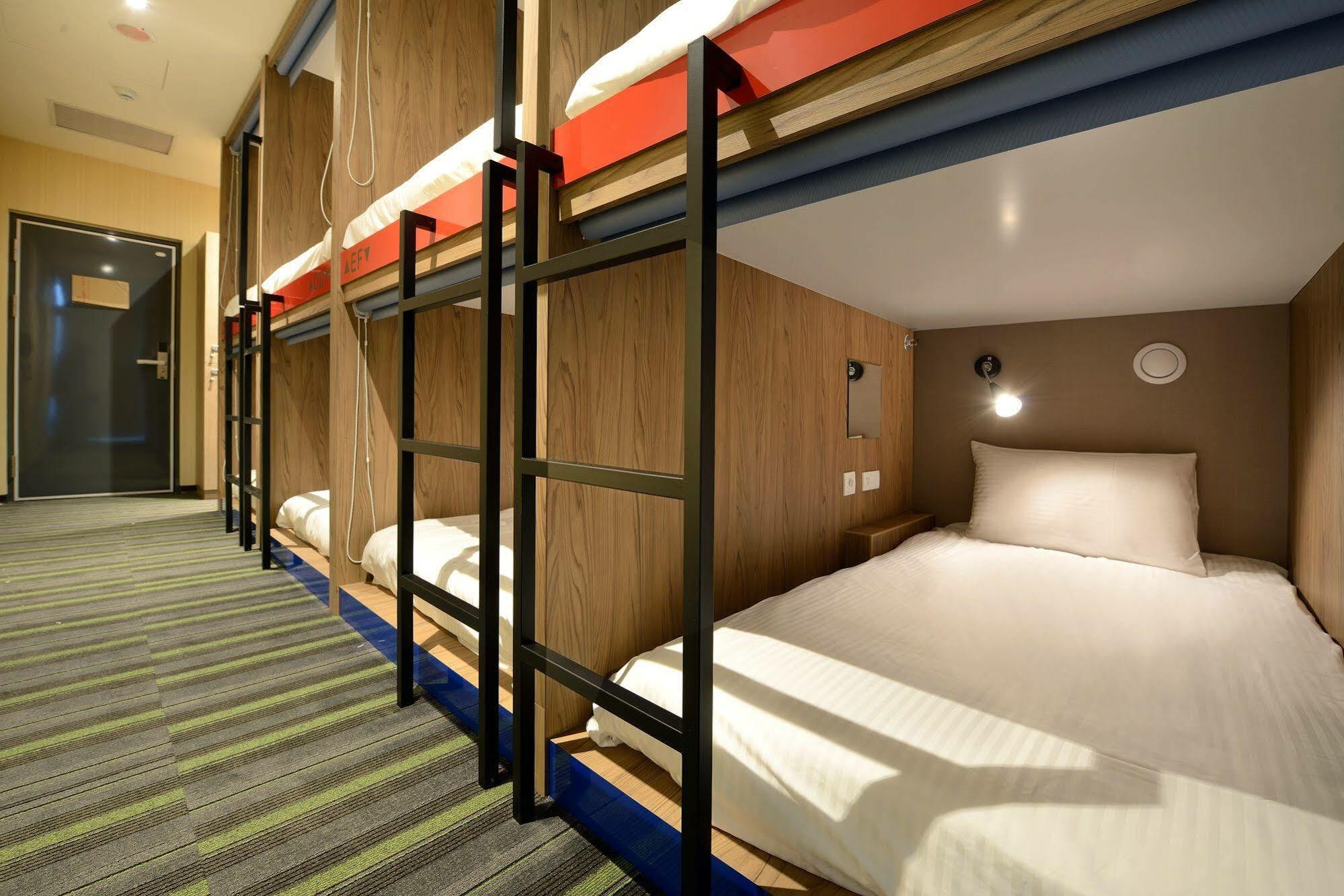 Park City Inn & Hostel Yonghe Eksteriør bilde
